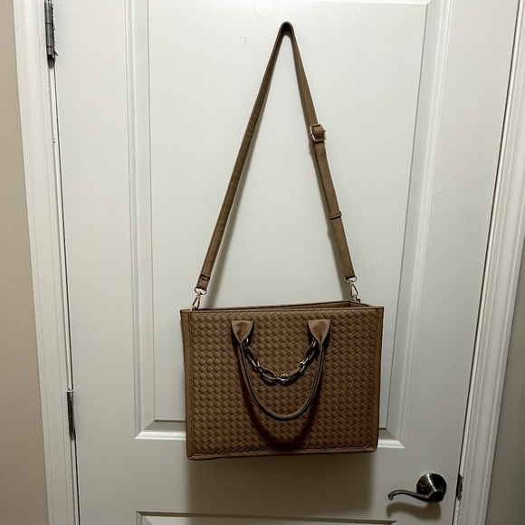 Purse - Picture 1 of 4